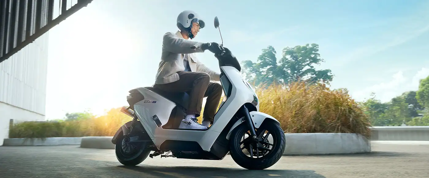 lifestyle-photo-em1-1920x800-02-tr-2-11082023-073220